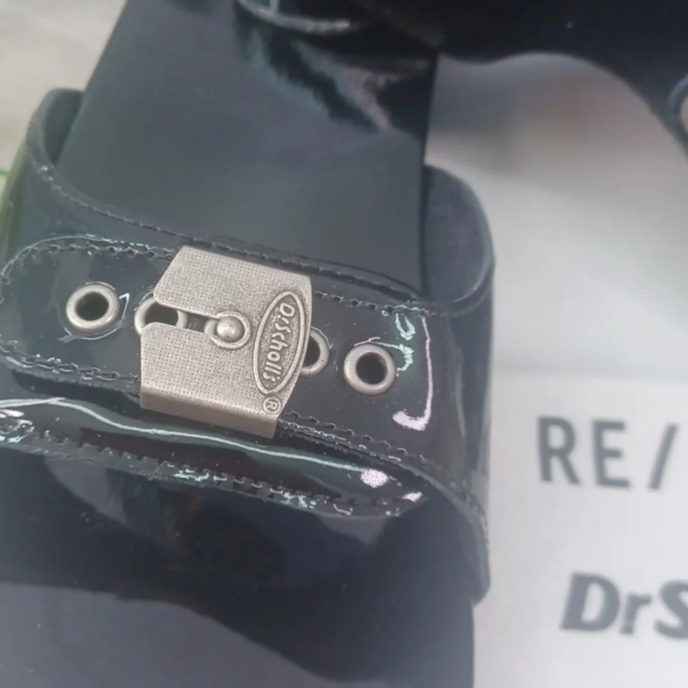 Dr. Scholl's RE/DONE Lacquer Black NIB